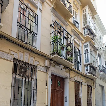 Alicia Centro * Malaga